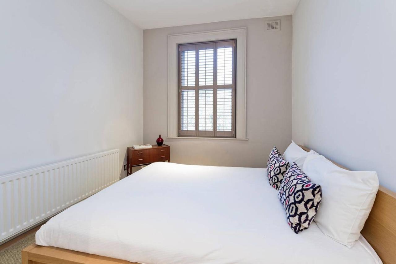 Trendy, Fun 2-bed In Chelsea Appartamento Londra